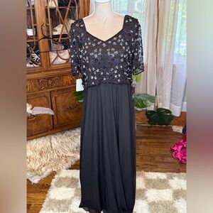 Pisarro Nights Black and White Flutter Sleeve Maxi Dress